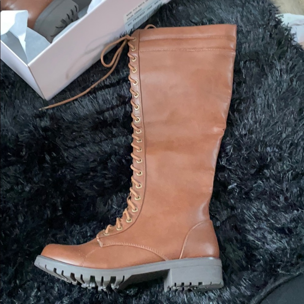 Super cute boots